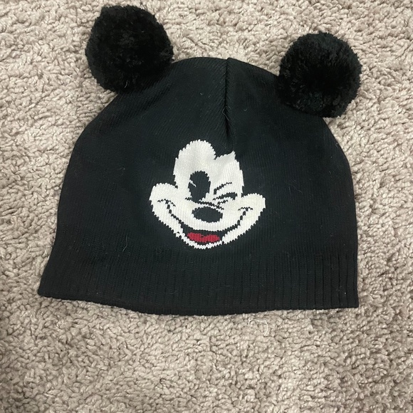 H&M Mickey Mouse Beanie - Picture 1 of 1